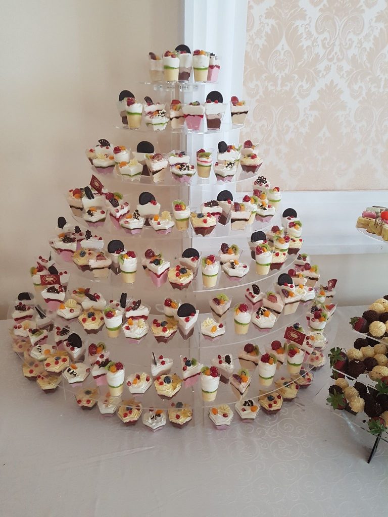 suport-circular-cu-7-nivele-pentru-expunere-prajituri-cupcakes-minitorturi-spev-22-1