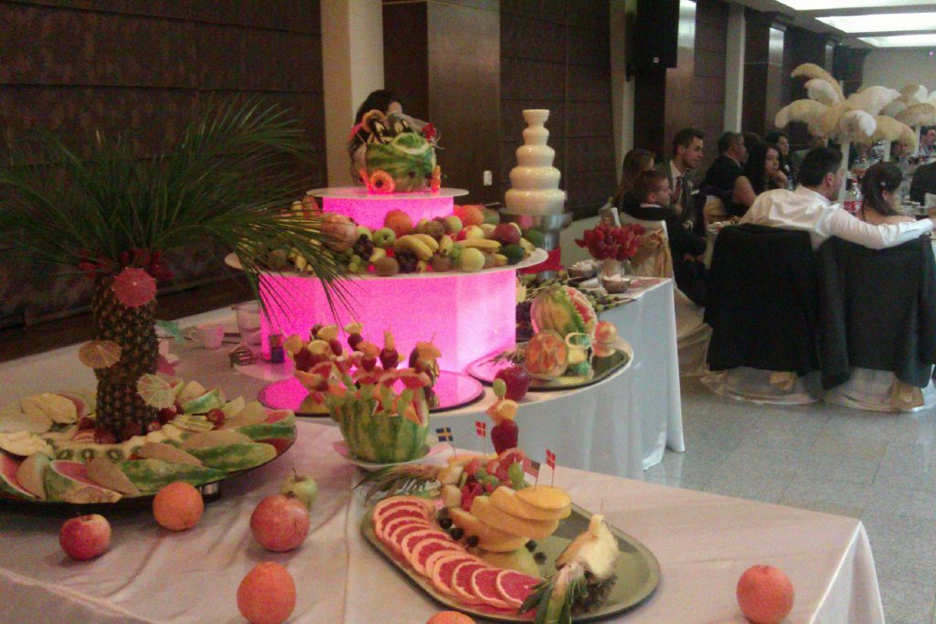 suport-pentru-fantana-de-ciocolata-si-fructe-spev-11-3