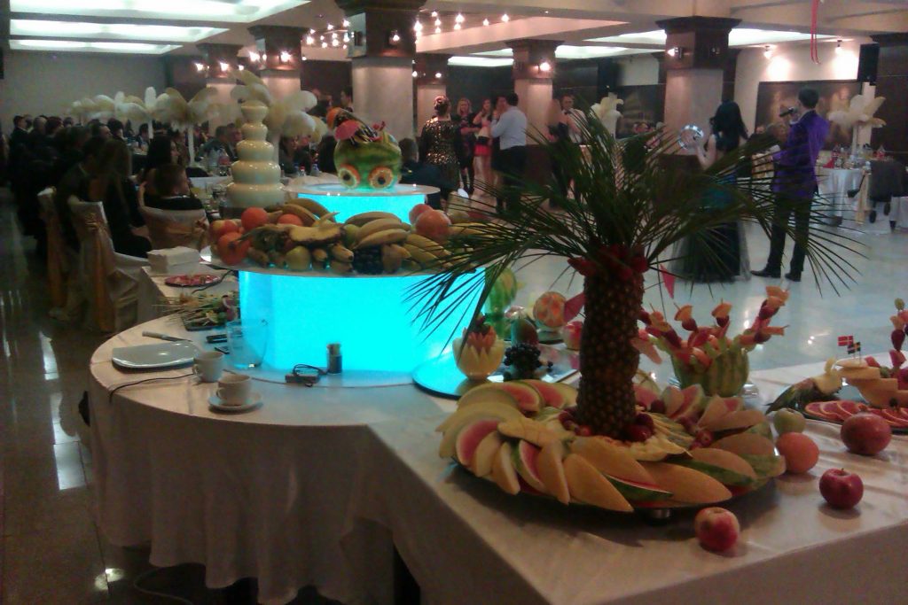 suport-pentru-fantana-de-ciocolata-si-fructe-spev-11-4