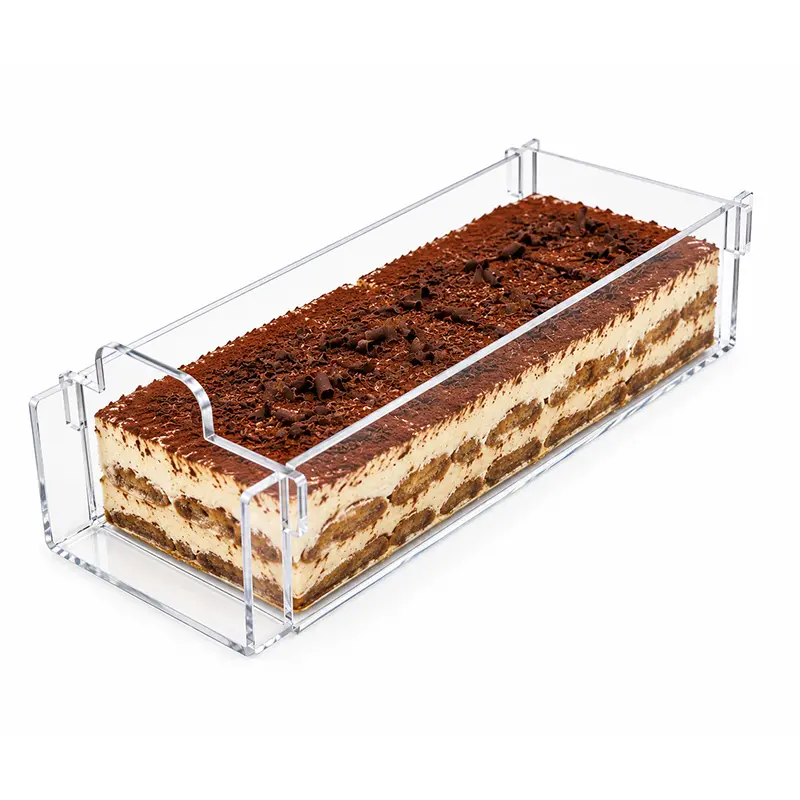 Tavita servire tiramisu